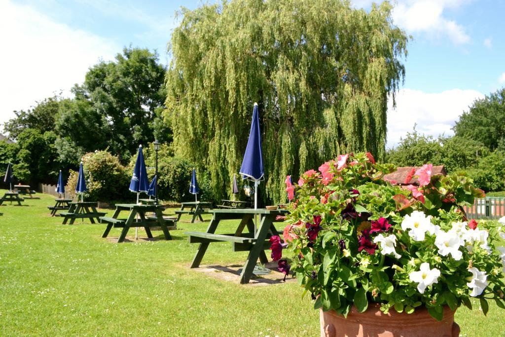 The Highwayman Hotel Kidlington Exterior photo